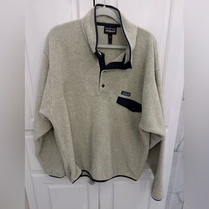 Patagonia Synchilla Cream Fleece with Navy Trim- Men’s size Large.